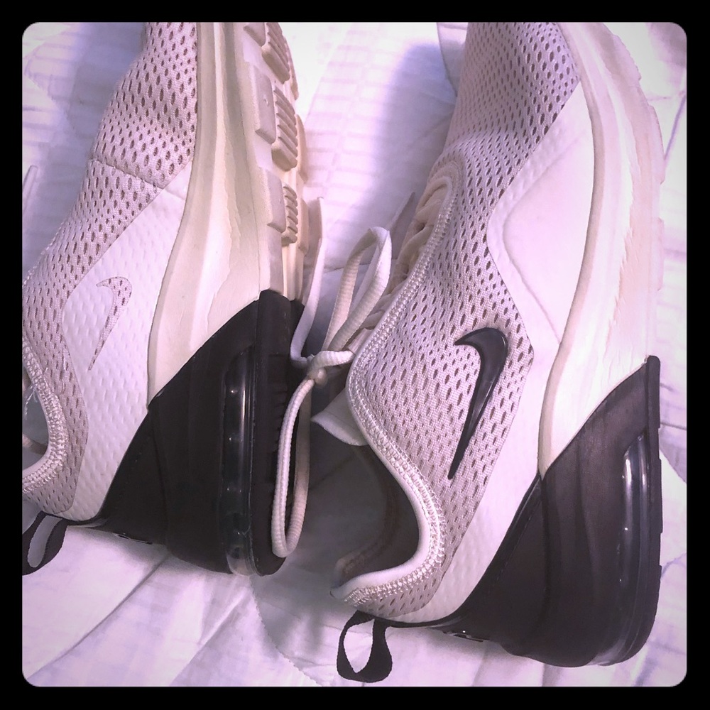 Nike Air Motion 2
